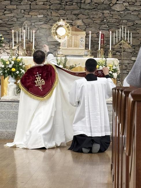 Pope Francis Holy Hour 7_small.jpg